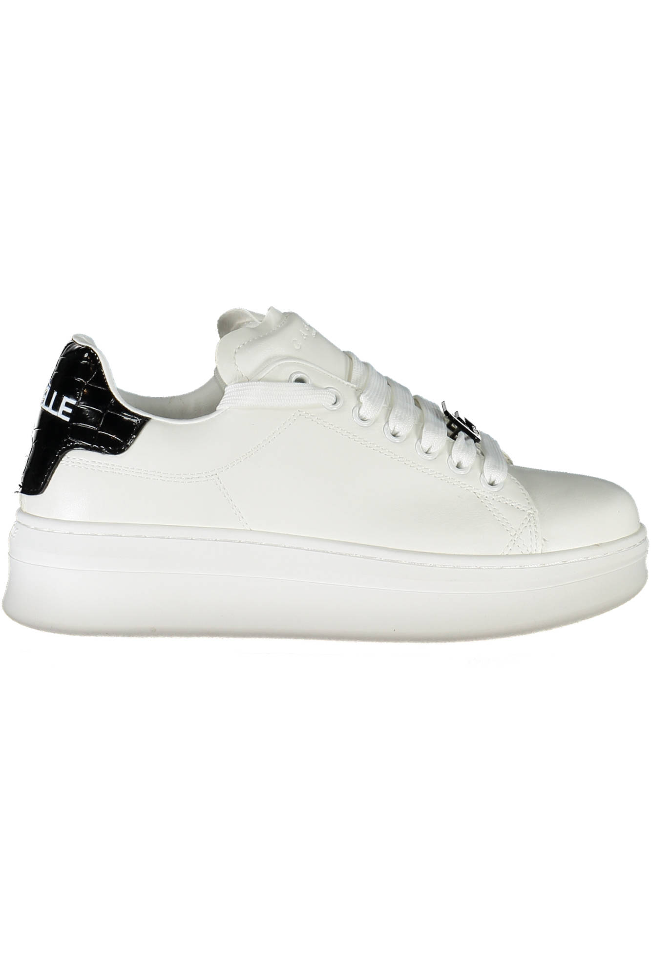 GAELLE WHITE WOMEN'S SPORT SHOES