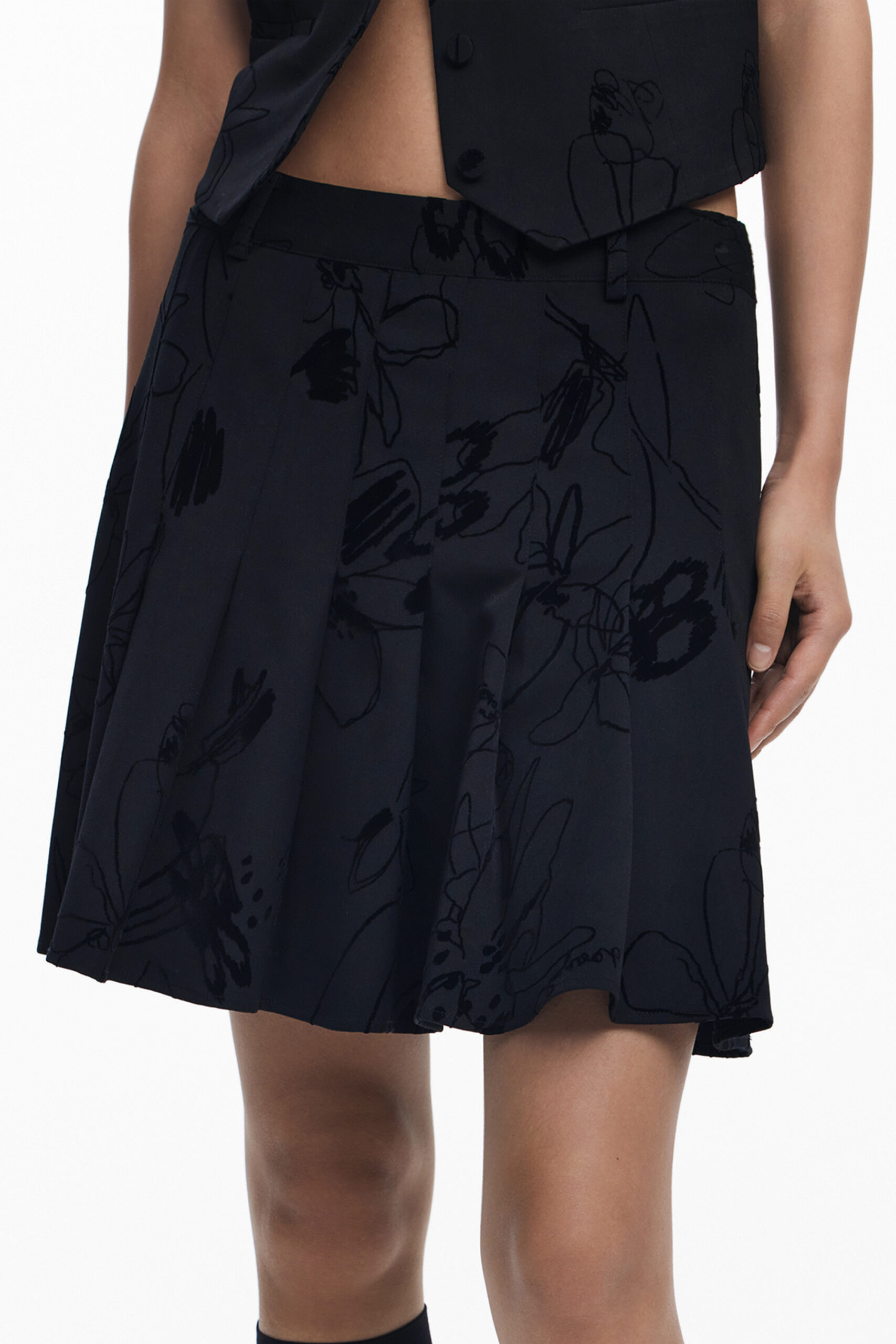 DESIGUAL WOMEN'S BLACK SHORT SKIRT DESIGUAL